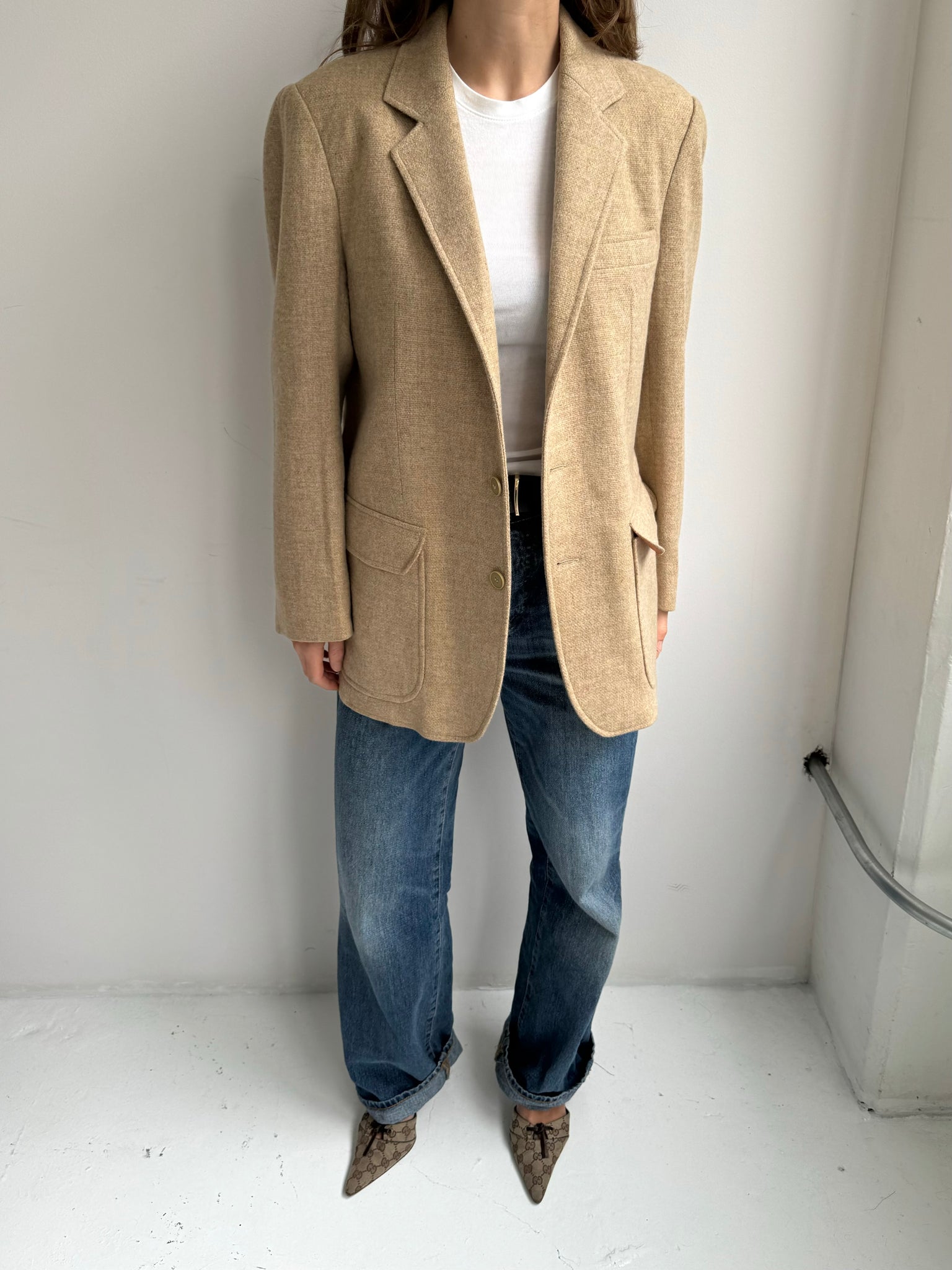 Beige wool blazer