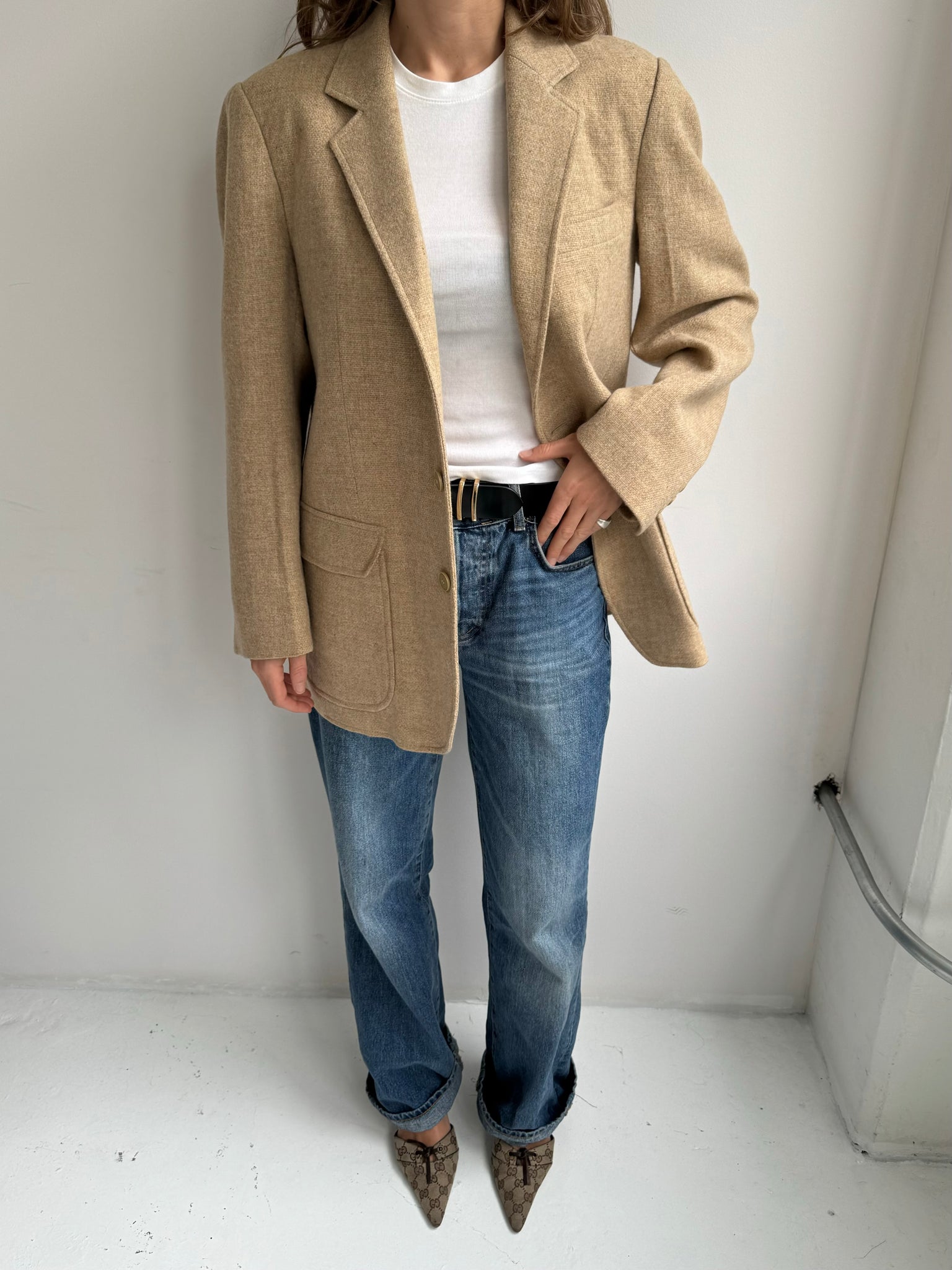 Beige wool blazer