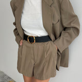 Shorts suit in beige