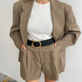 Shorts suit in beige